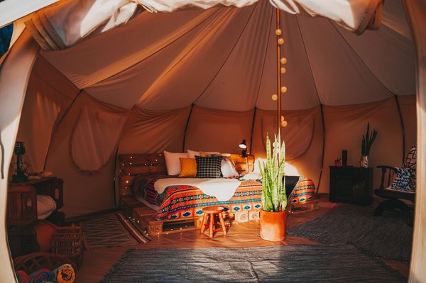 Suggestion de campings 4 étoiles en Corse du Sud en bord de mer avec prestations luxe